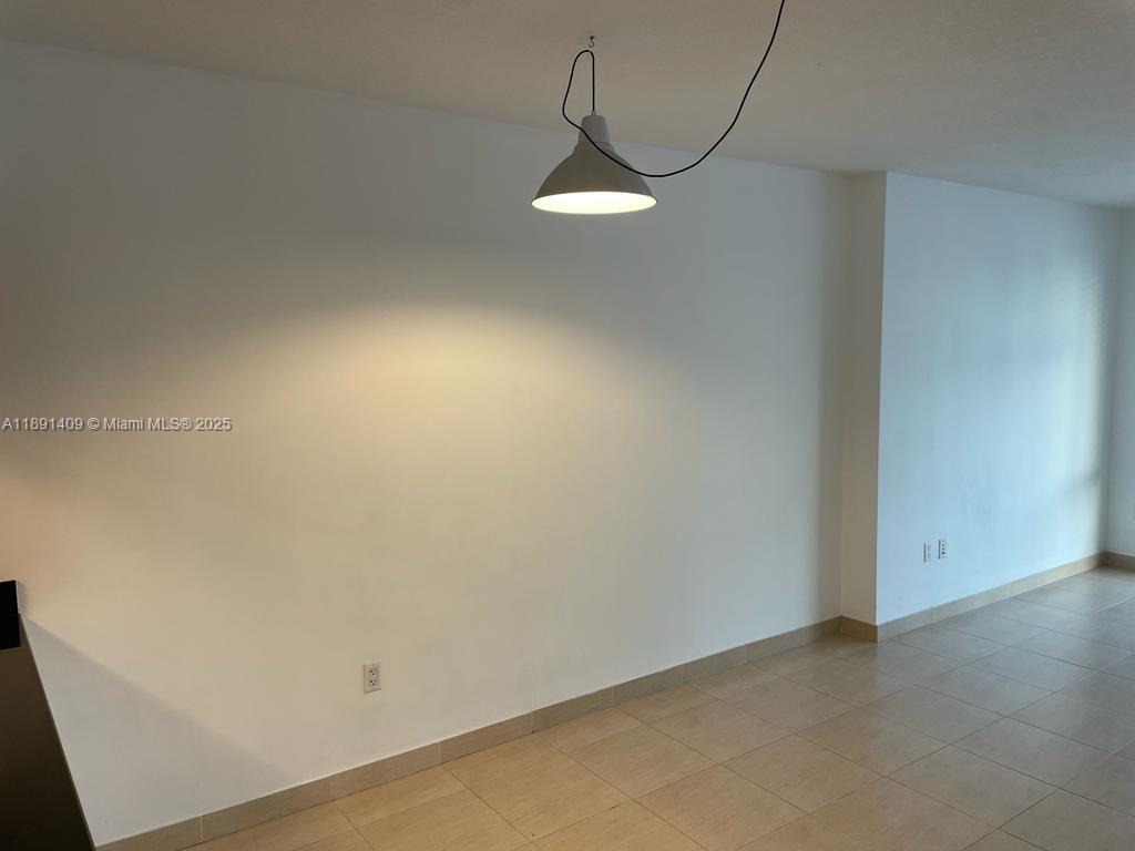 OPERA TOWER CONDO - Residential