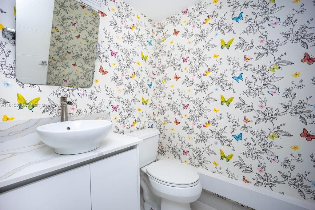 DESOTO PARK CONDO - Residential