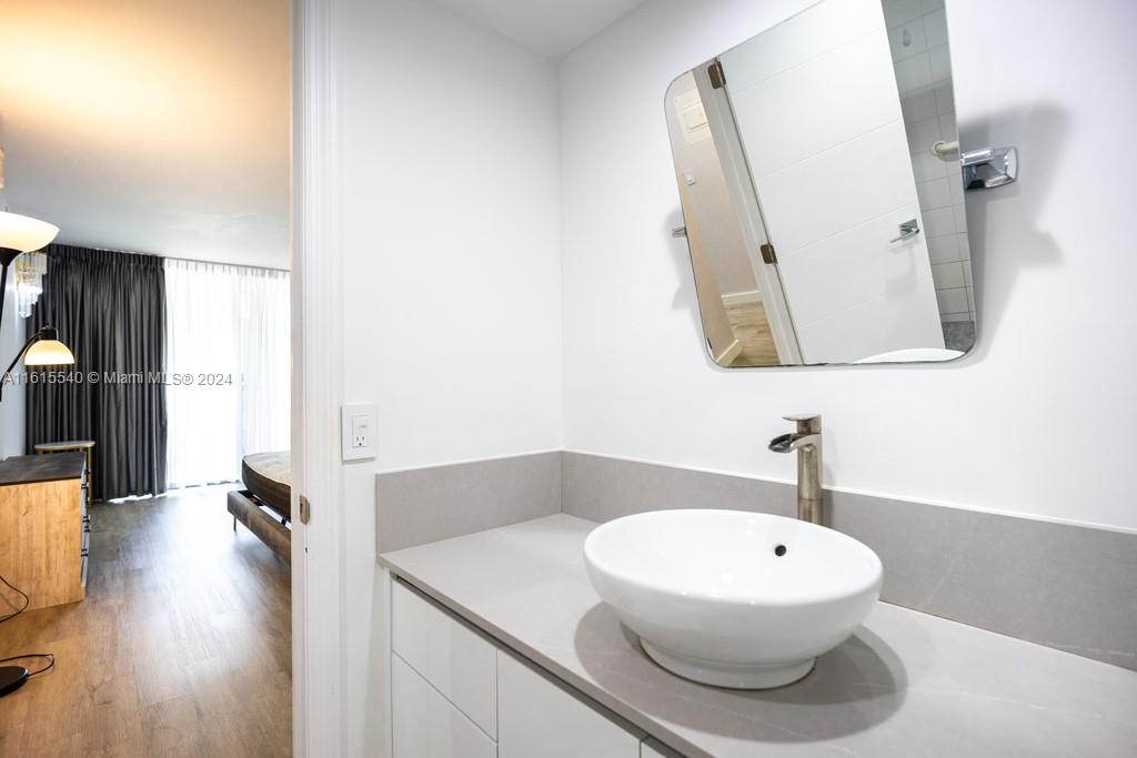 DESOTO PARK CONDO - Residential