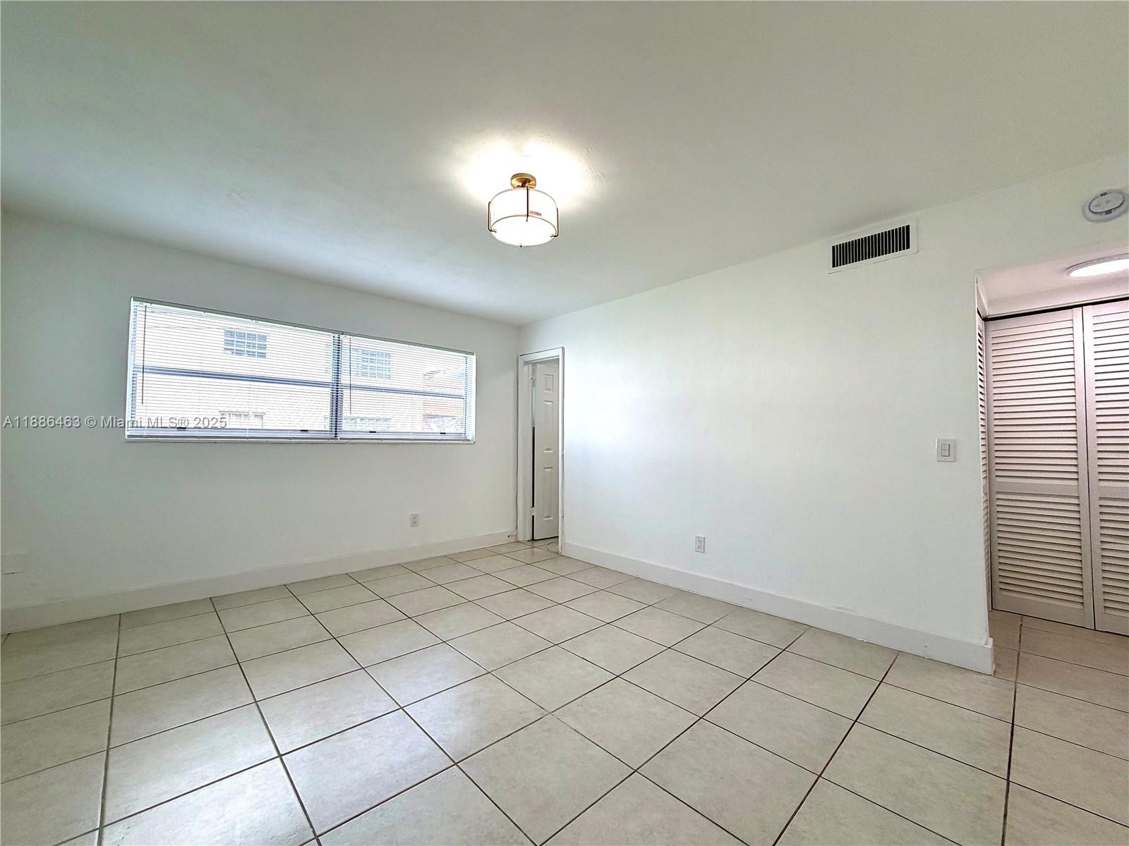 SUTTON HOUSE CONDO - Residential Lease