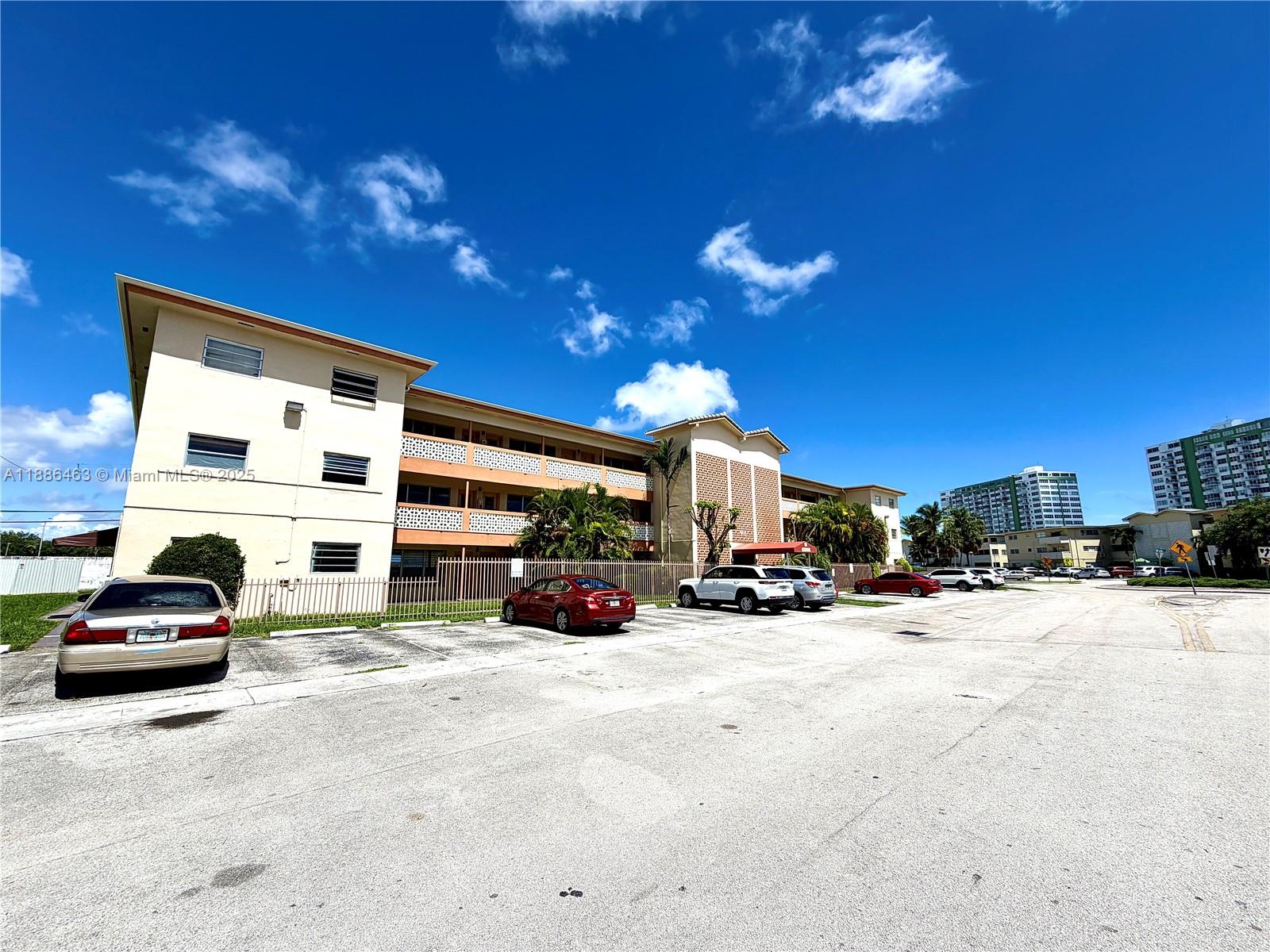 SUTTON HOUSE CONDO - Residential Lease