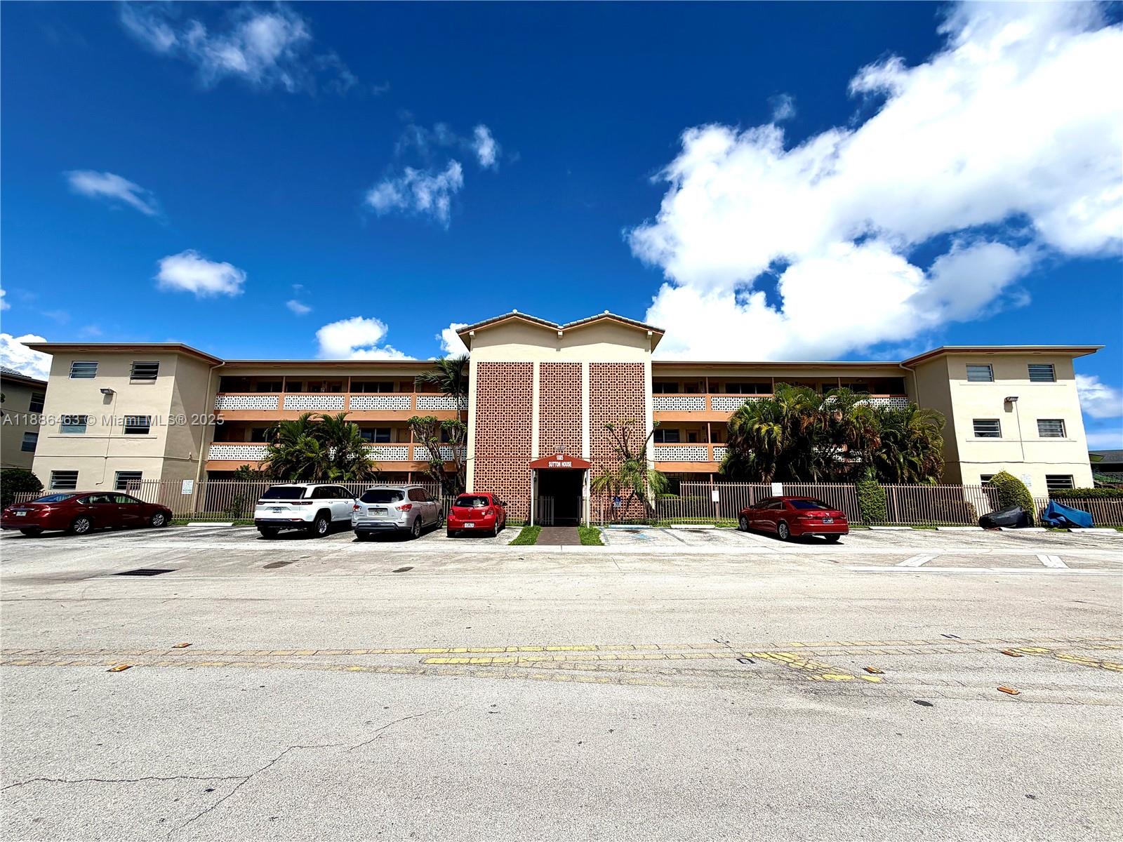 SUTTON HOUSE CONDO - Residential Lease