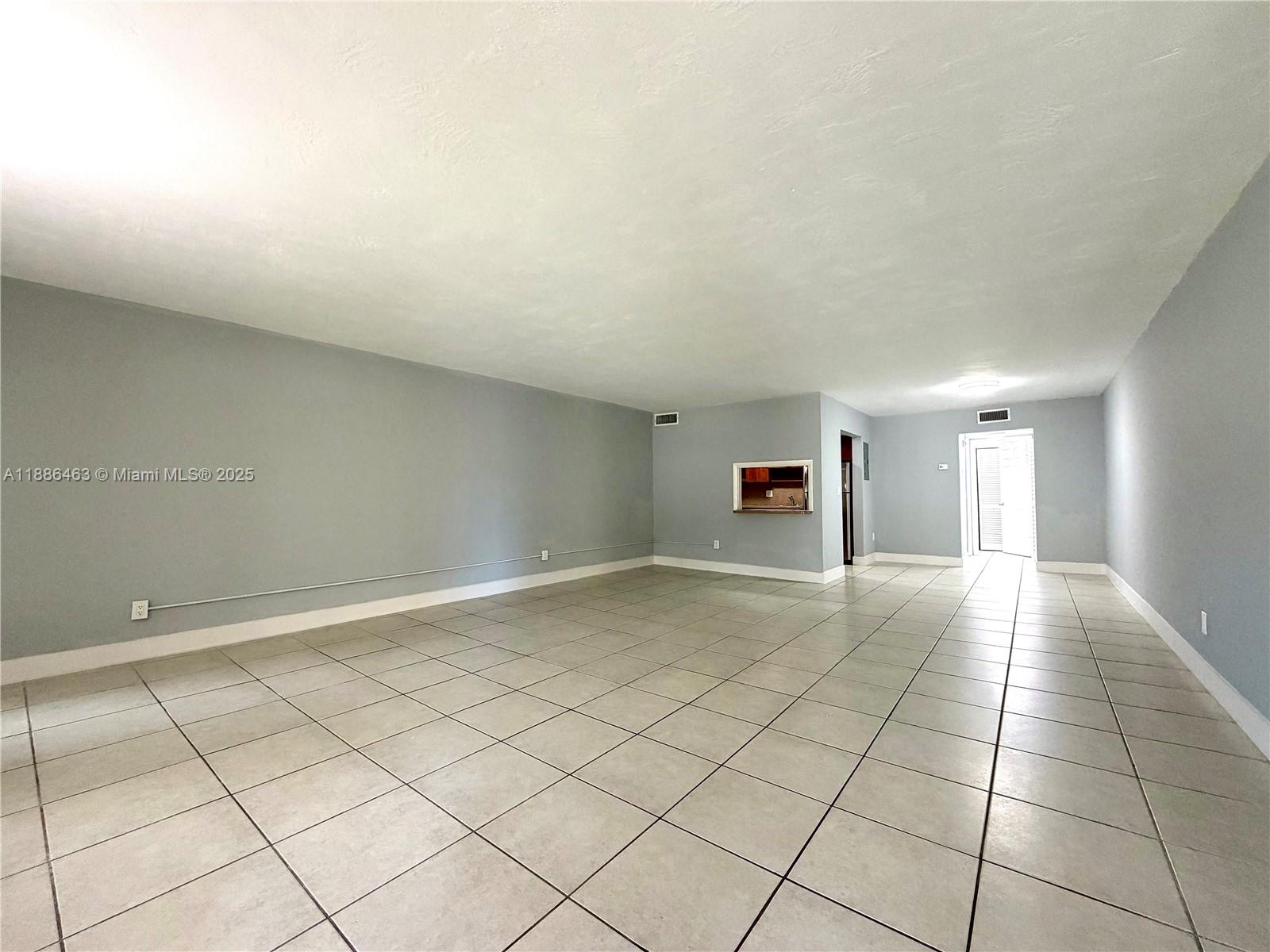 SUTTON HOUSE CONDO - Residential Lease