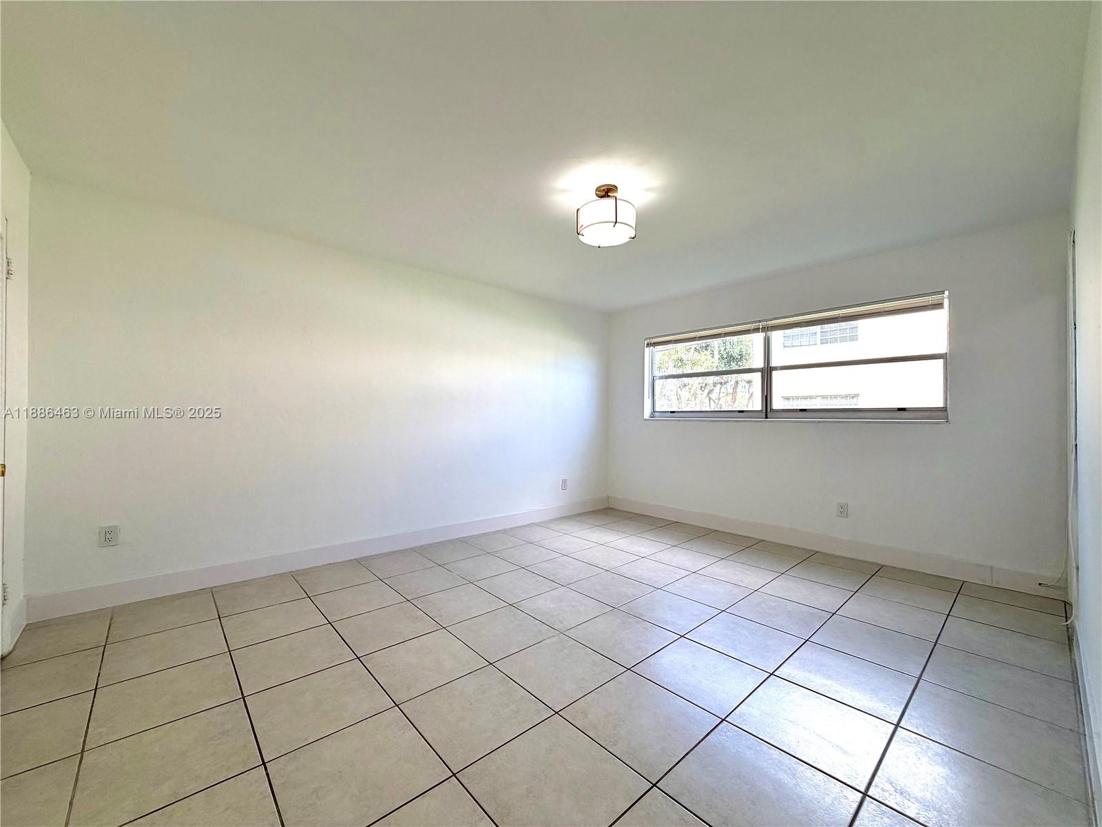 SUTTON HOUSE CONDO - Residential Lease