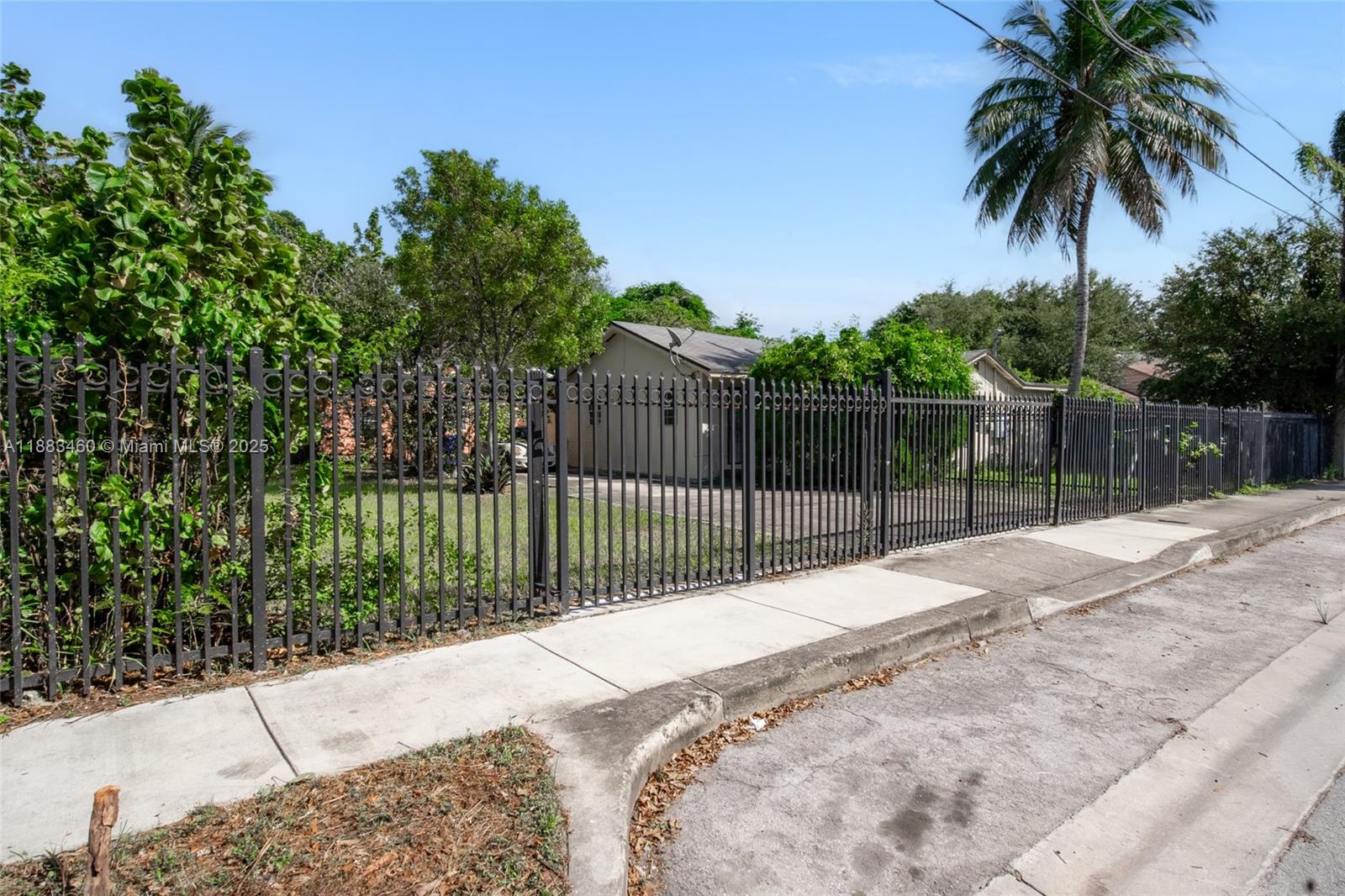 BUENA VISTA GARDENS - Residential Income