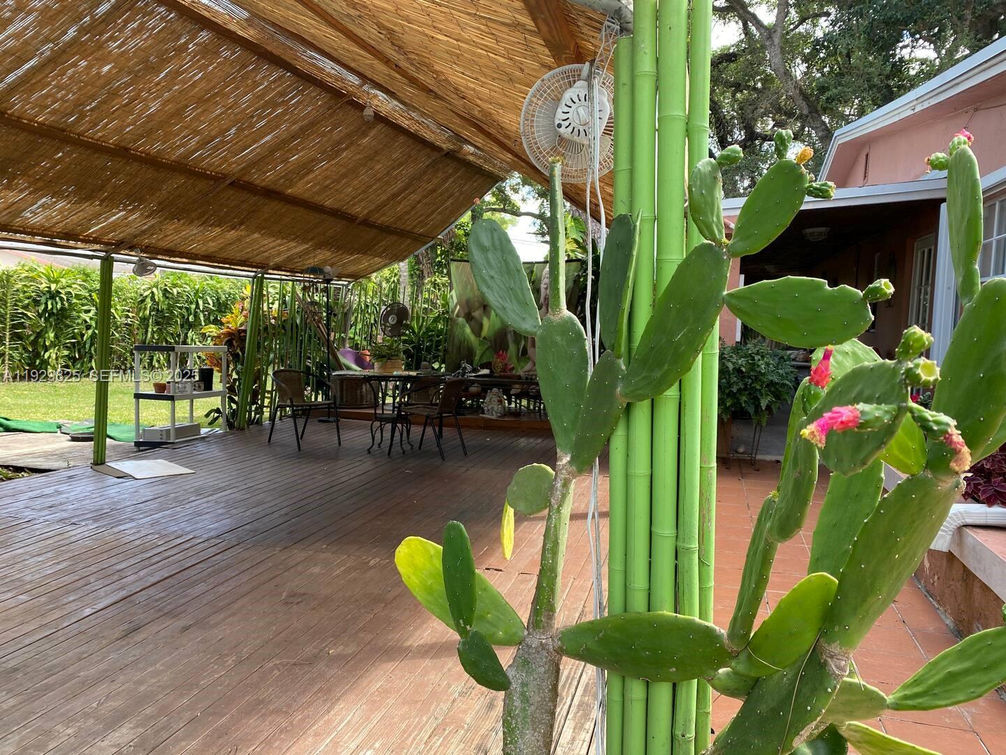 ARCH CREEKS ESTATES - Residential