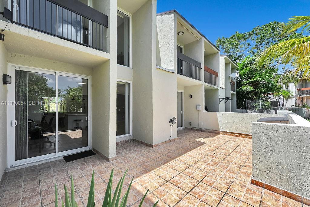 OAKVIEW CONDO NO 2 - Residential