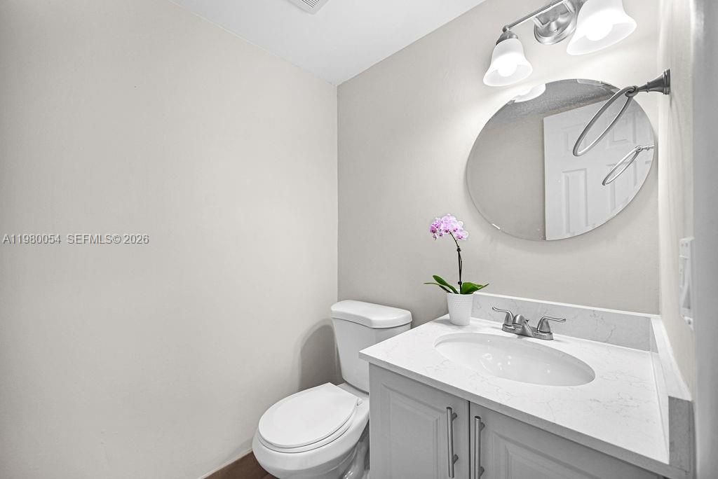 OAKVIEW CONDO NO 2 - Residential