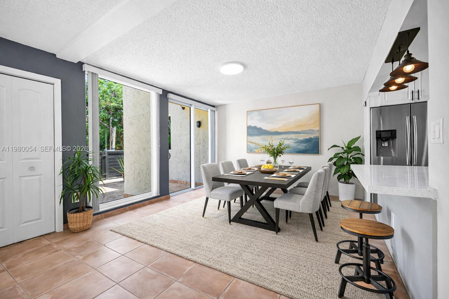 OAKVIEW CONDO NO 2 - Residential