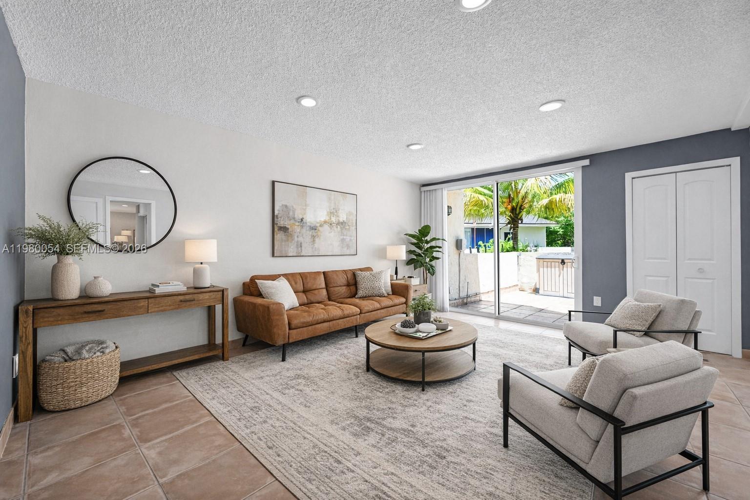 OAKVIEW CONDO NO 2 - Residential