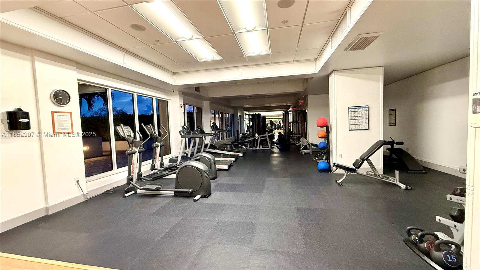 ADMIRALS PORT CONDO WEST - Residential