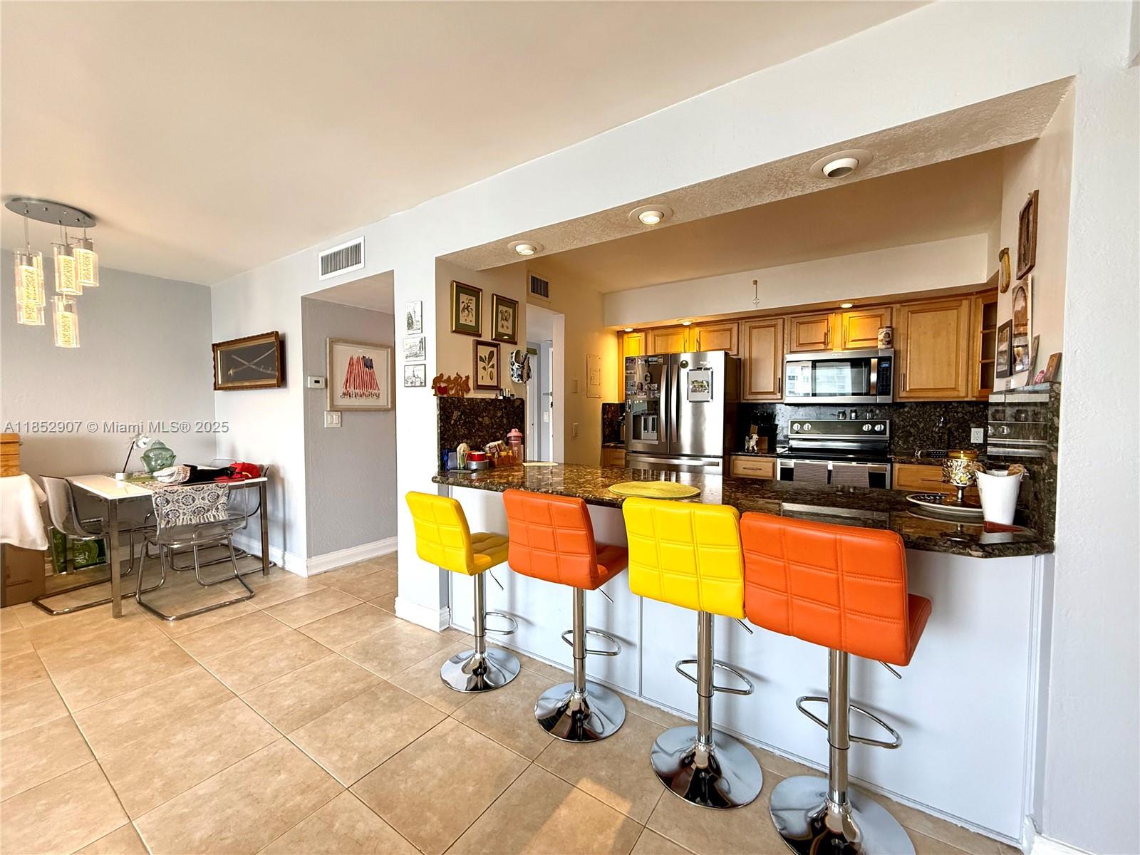 ADMIRALS PORT CONDO WEST - Residential