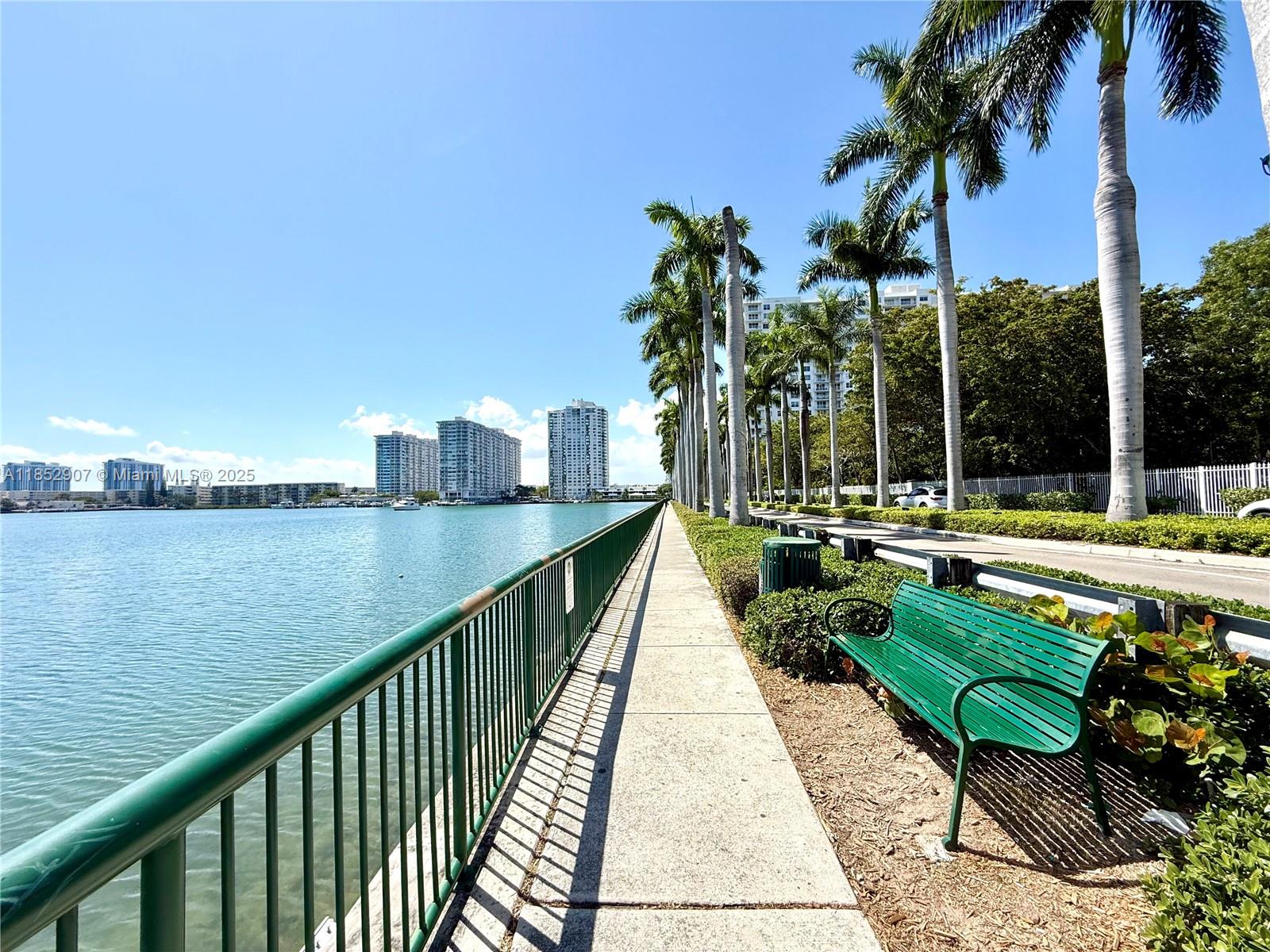 ADMIRALS PORT CONDO WEST - Residential