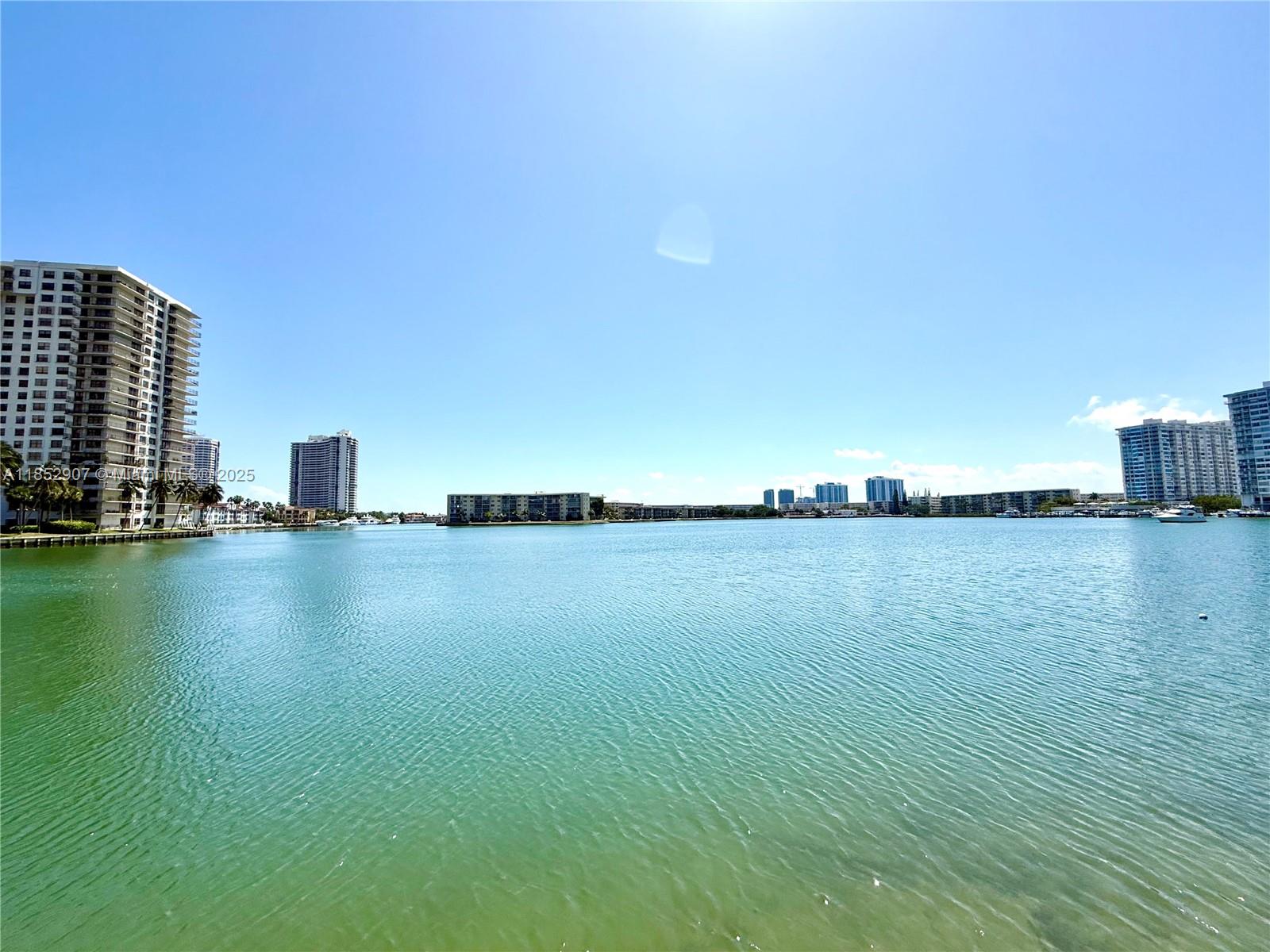 ADMIRALS PORT CONDO WEST - Residential