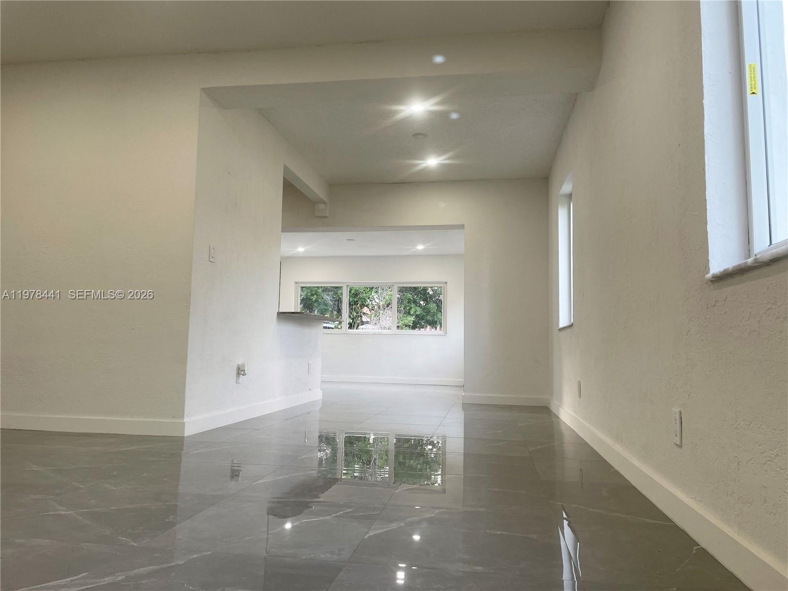 FAIRLAWN - Residential Lease