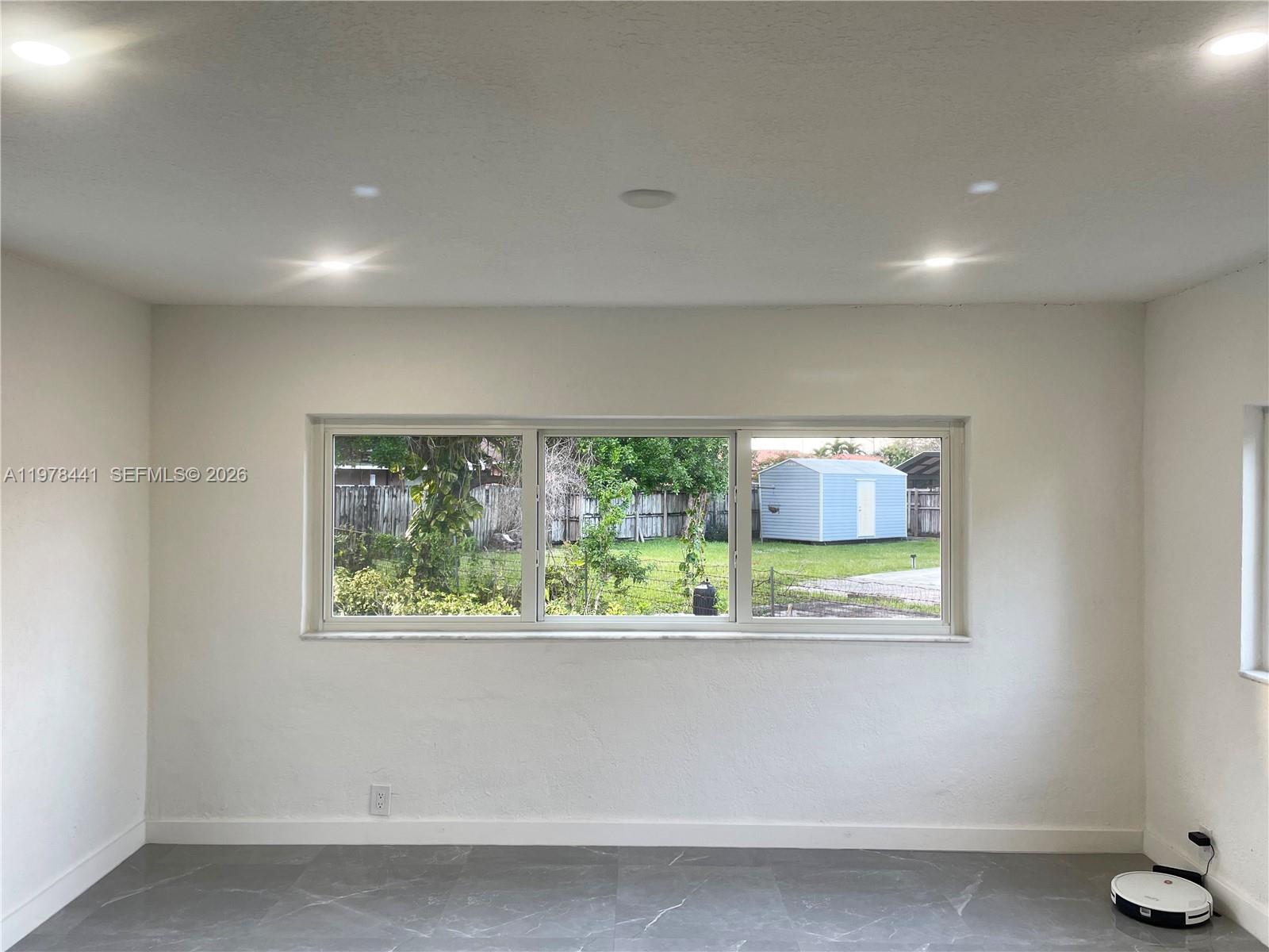 FAIRLAWN - Residential Lease