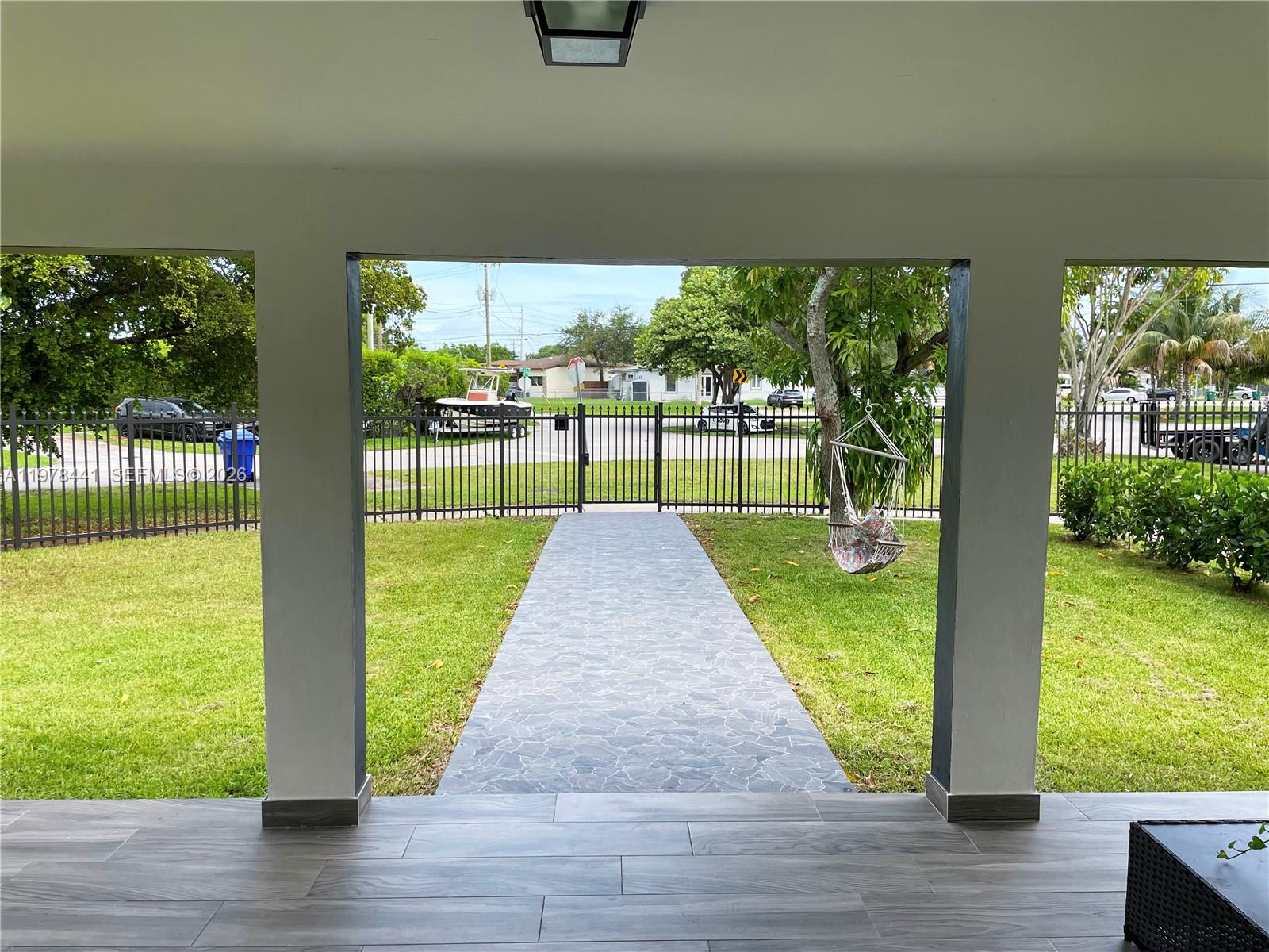 FAIRLAWN - Residential Lease