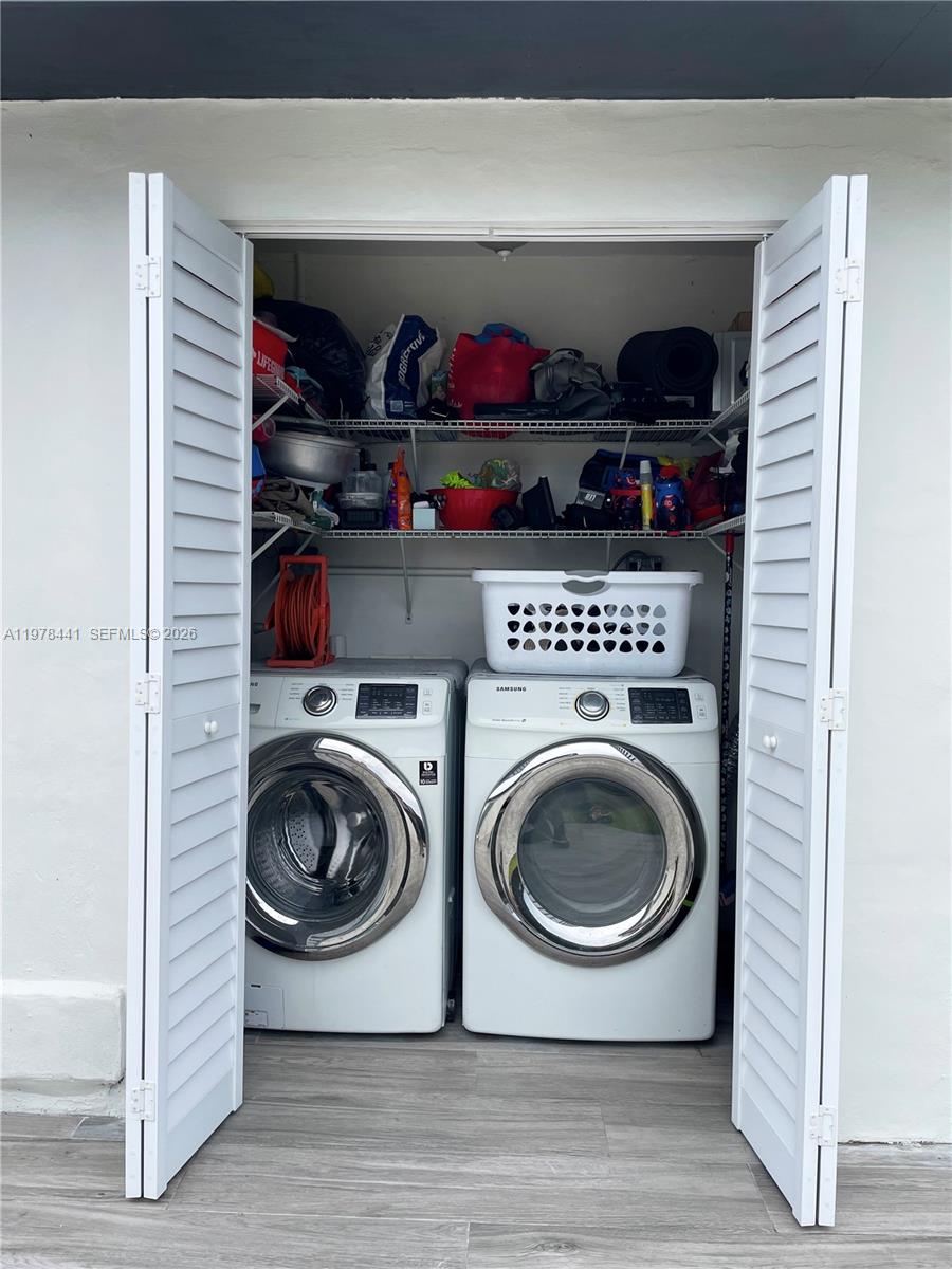 FAIRLAWN - Residential Lease