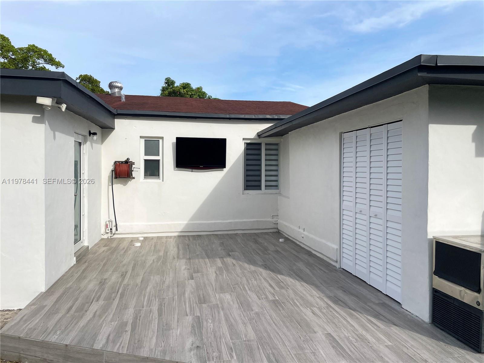 FAIRLAWN - Residential Lease