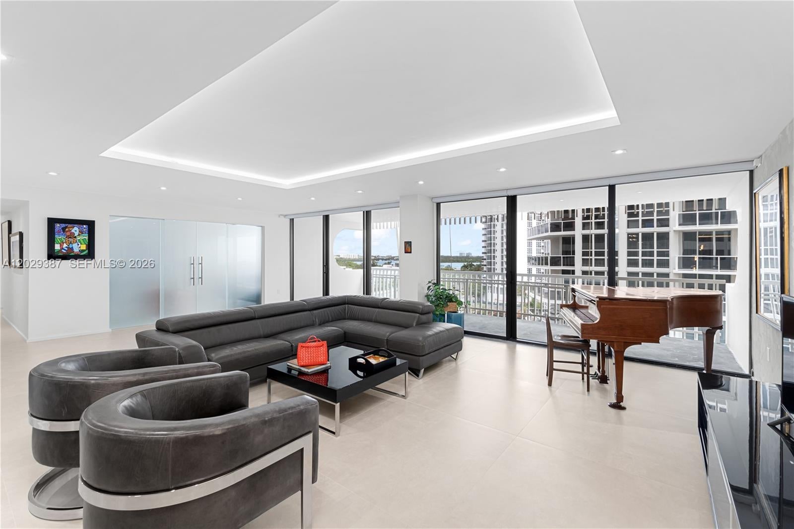 10205 Collins Ave 604