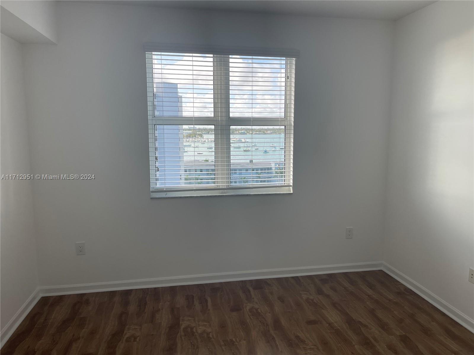 360 CONDO A - Residential