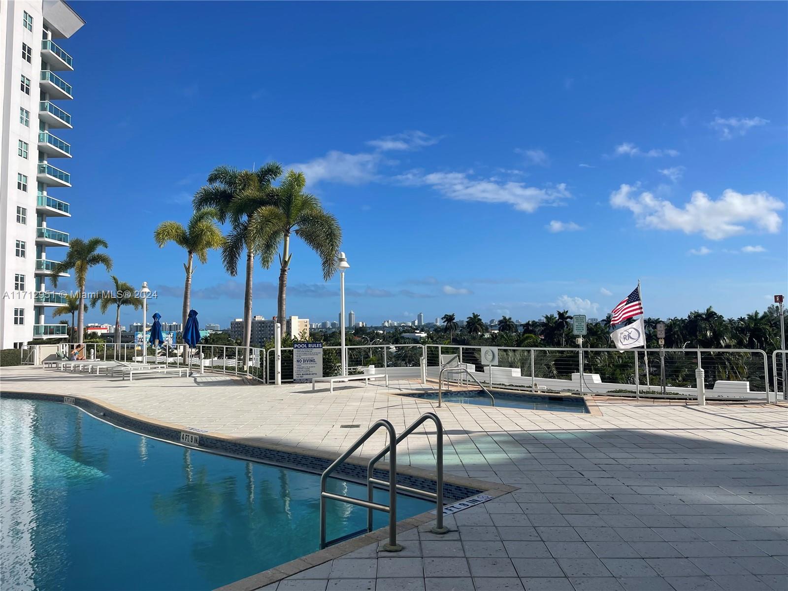 360 CONDO A - Residential