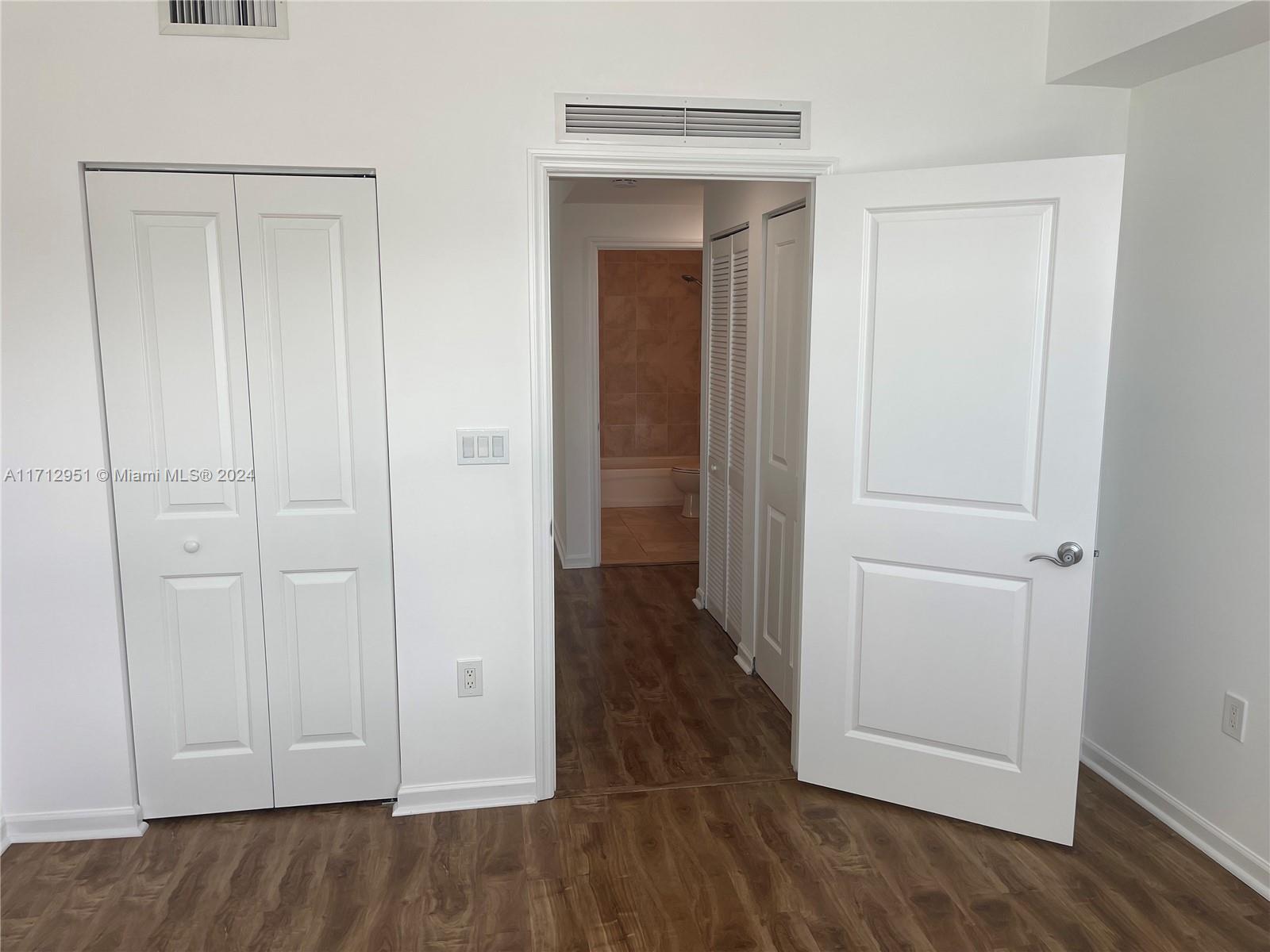 360 CONDO A - Residential