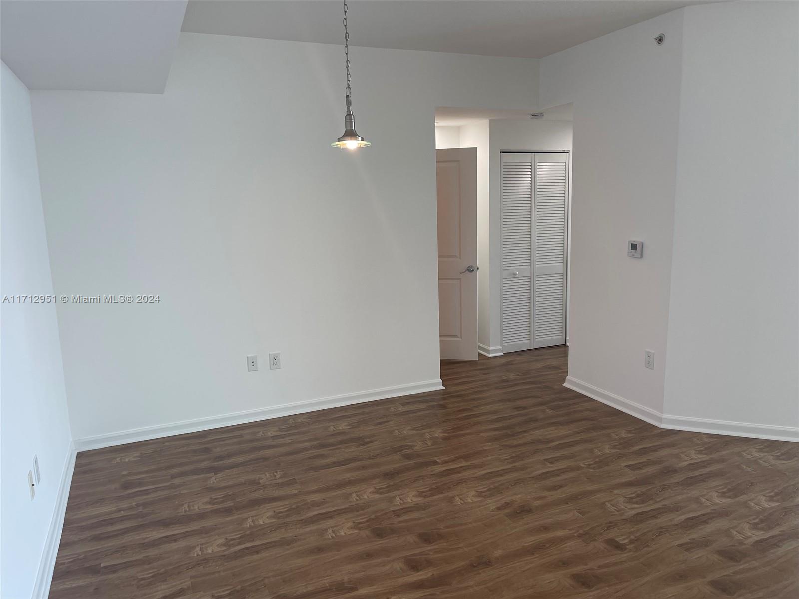 360 CONDO A - Residential