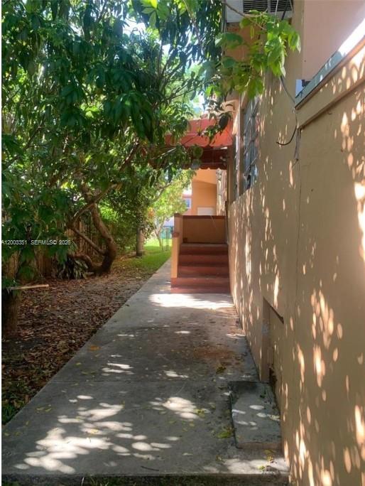 TAMIAMI PINES REV PLAT - Residential Income