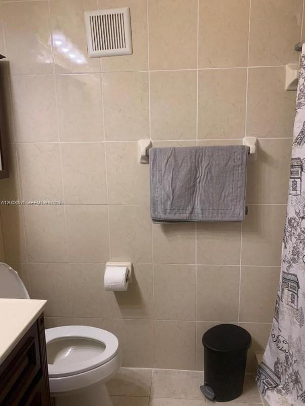 TAMIAMI PINES REV PLAT - Residential Income