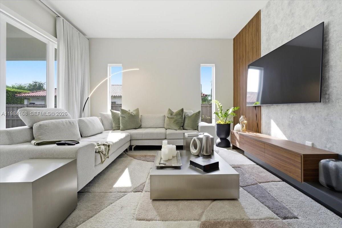 LINCOLN CITY SEC G - Residential