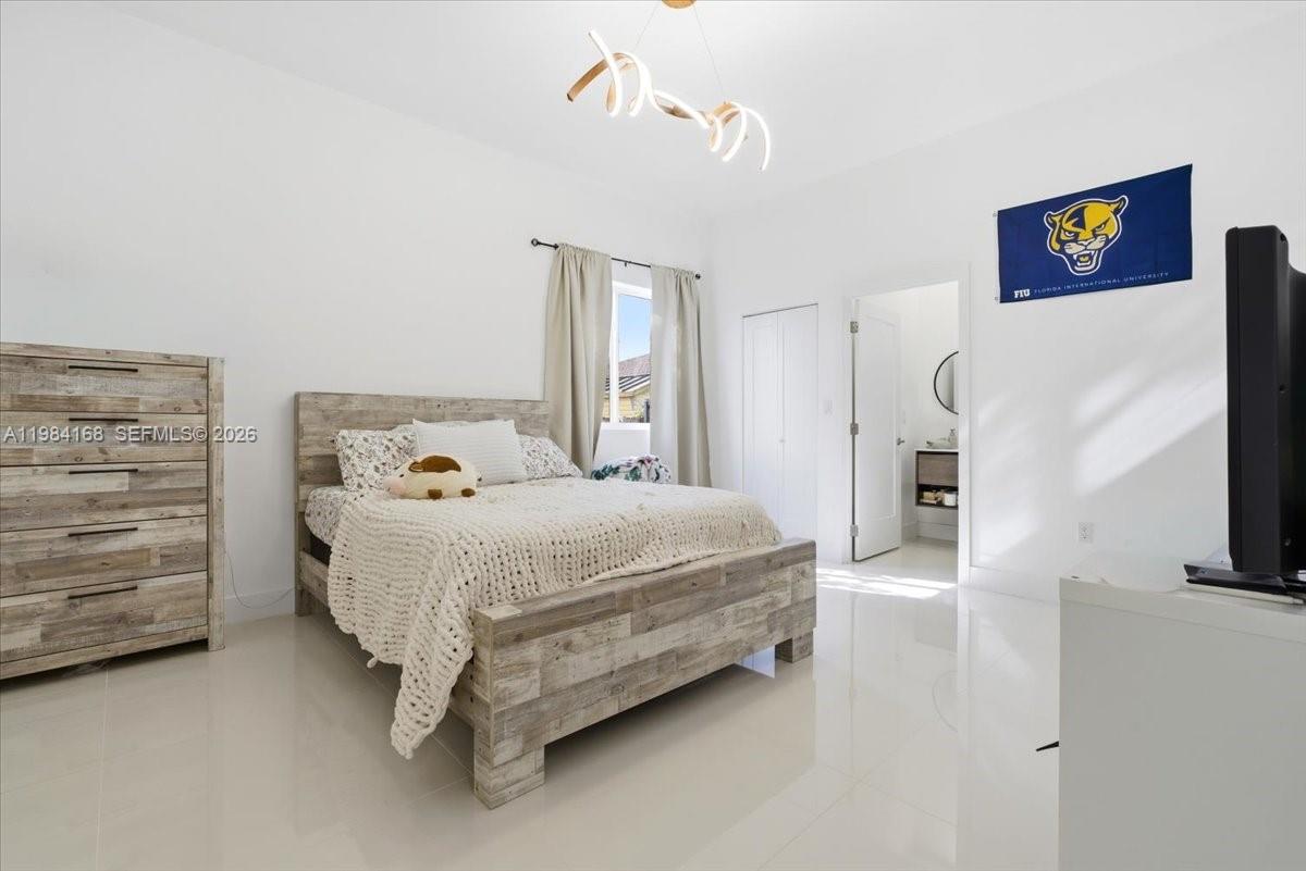 LINCOLN CITY SEC G - Residential