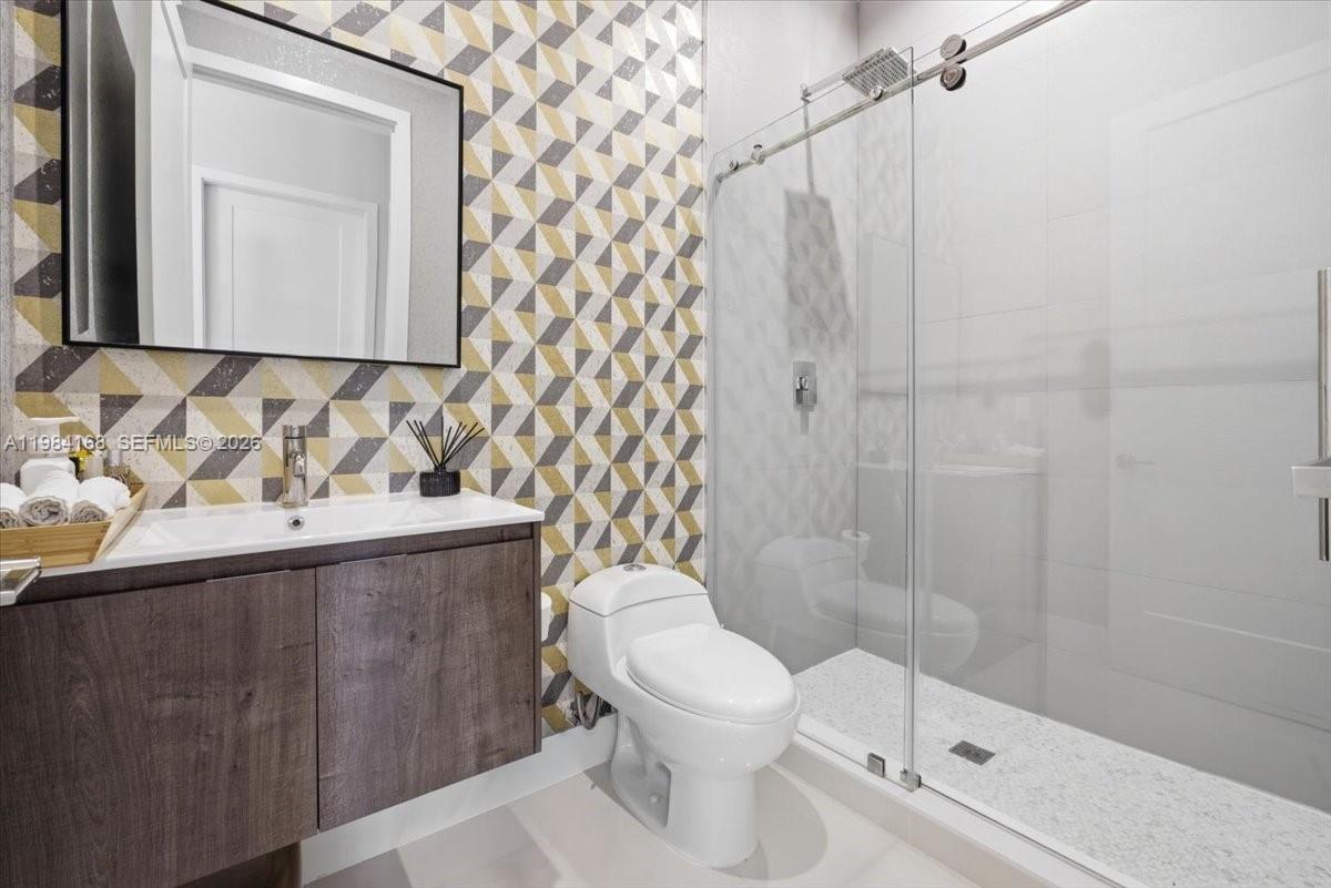 LINCOLN CITY SEC G - Residential