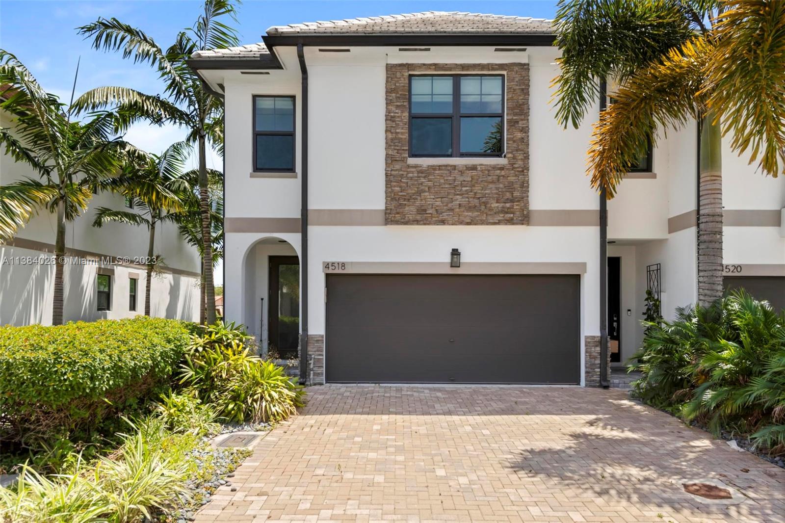 Calling all boaters!! 2020 2 story Townhouse with 3 bedrooms 2.5 bathrooms. New 10k lbs Boat lift with deep water access. Corner unit with a lot of natural light. Gourmet kitchen Quartz countertops and marble backsplash. Impact doors and windows. 2 car garage with an extra freezer. Great location, close to Beaches, Ft Lauderdale Airport, Dania Point and Hard Rock Casino. Close to all major highways, restaurants and Grocery store. Great place to call home, very peaceful neighborhood. Text listing agent for quickest response.