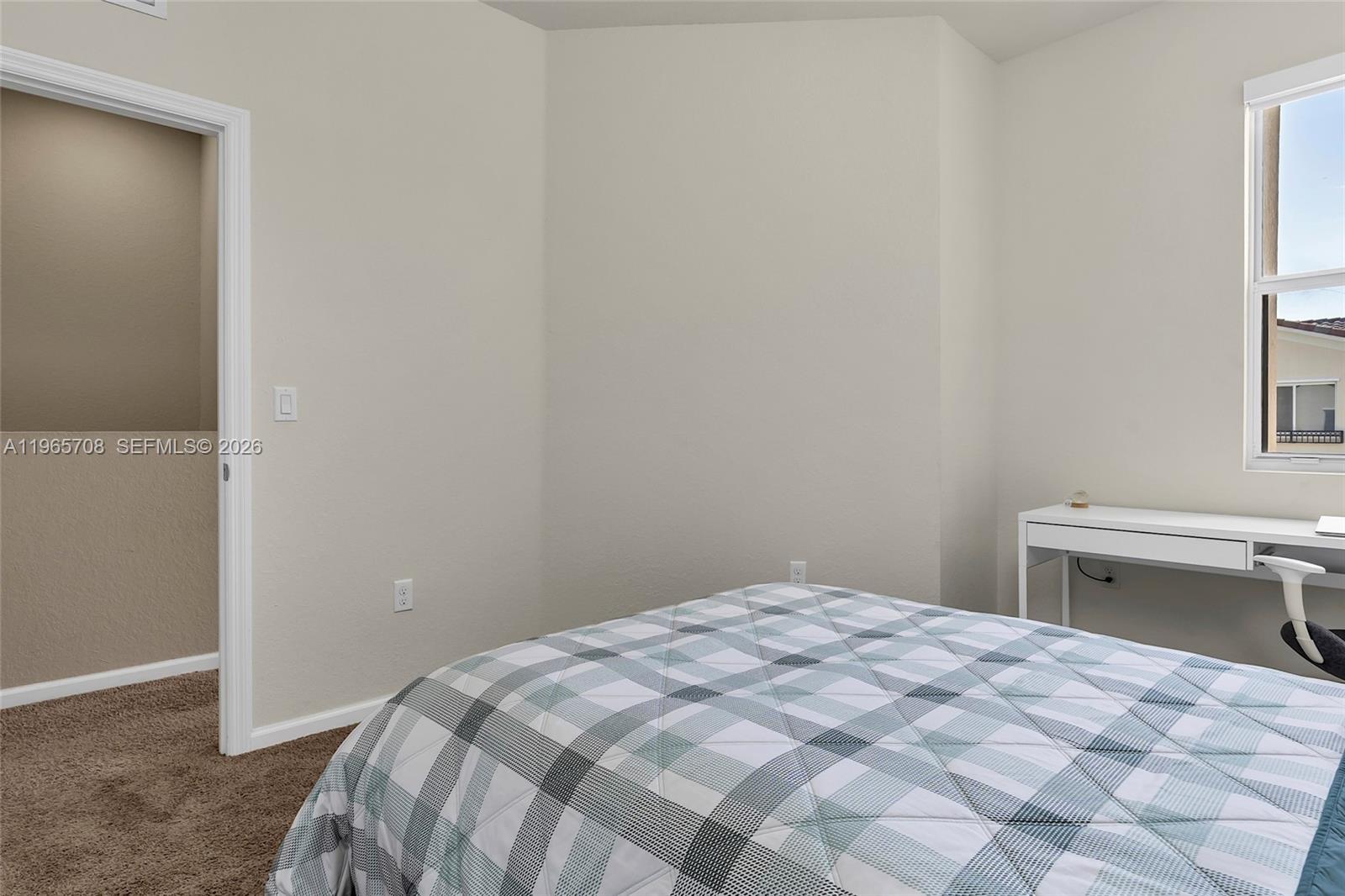 PRINCETON - Residential