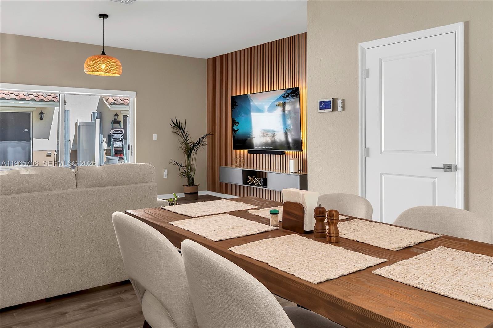 PRINCETON - Residential