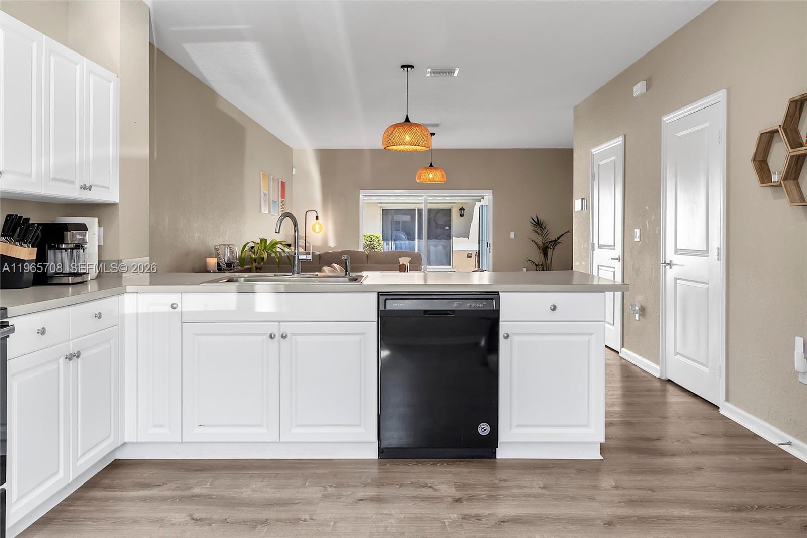 PRINCETON - Residential