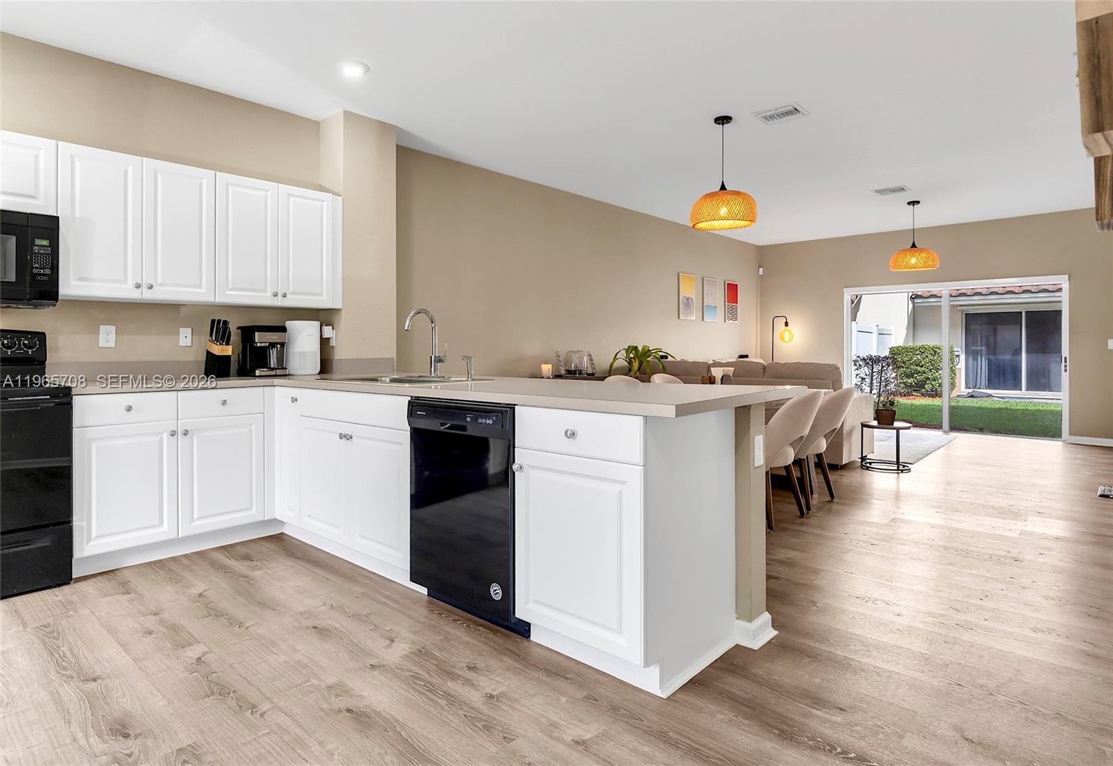 PRINCETON - Residential