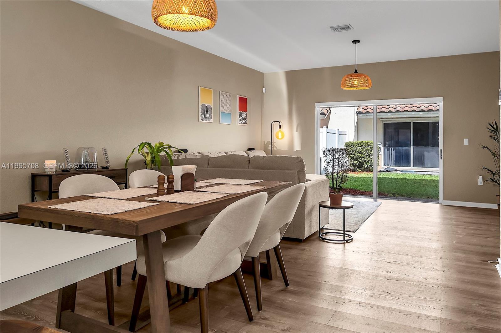 PRINCETON - Residential