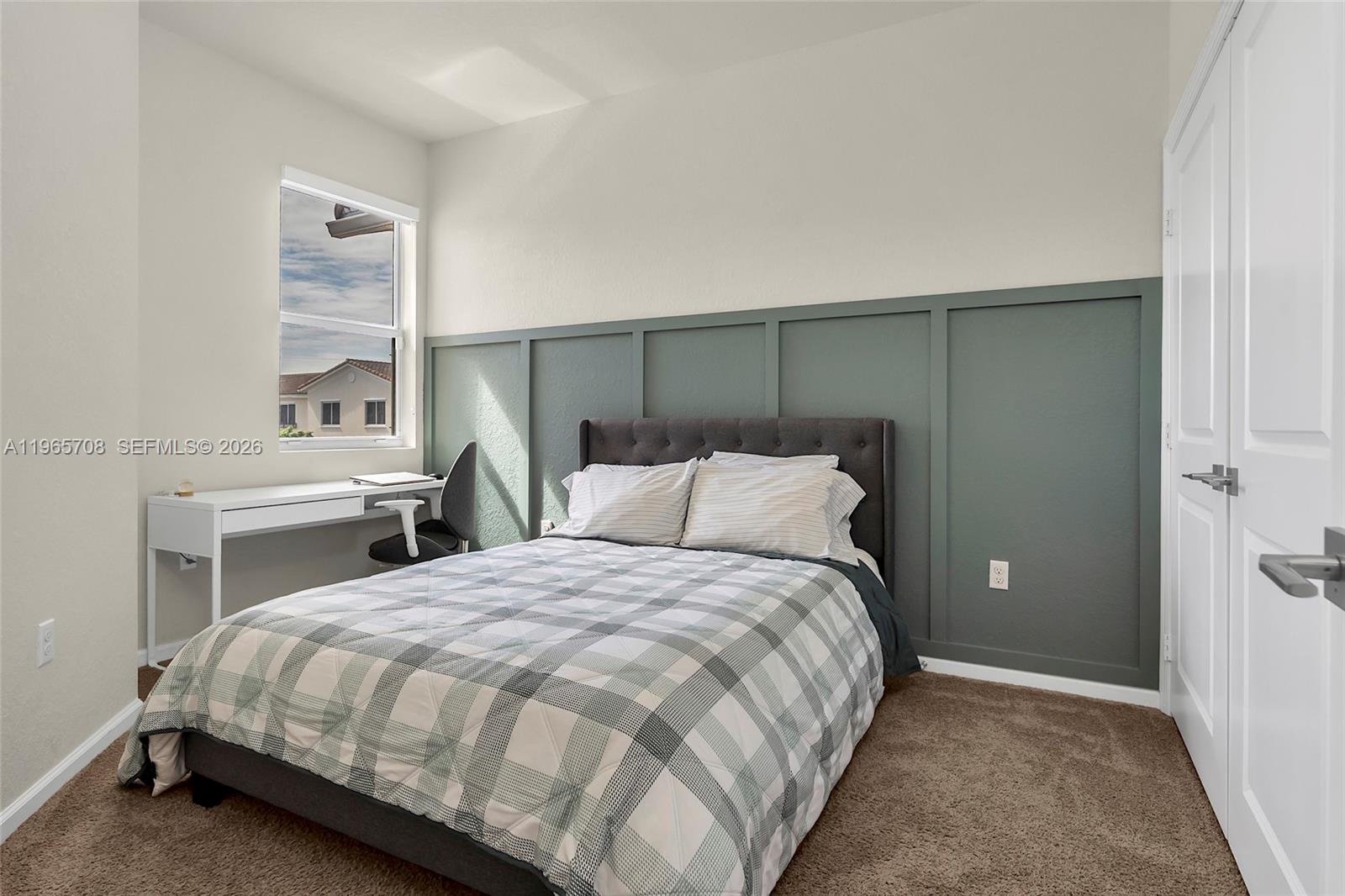 PRINCETON - Residential