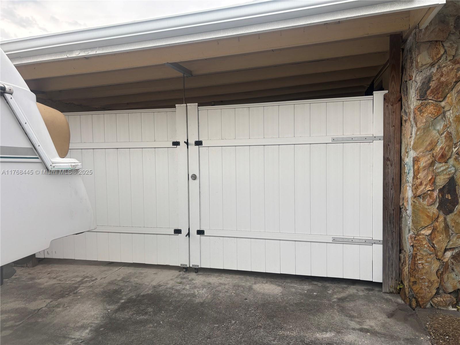 2637 NW 7th St