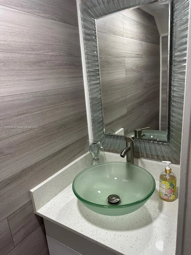 Miami, Florida 33183, United States, 2 Bedrooms Bedrooms, ,2 BathroomsBathrooms,Residential,Active,134301