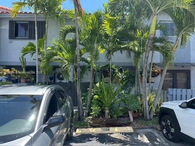 Miami, Florida 33183, United States, 2 Bedrooms Bedrooms, ,2 BathroomsBathrooms,Residential,Active,134301