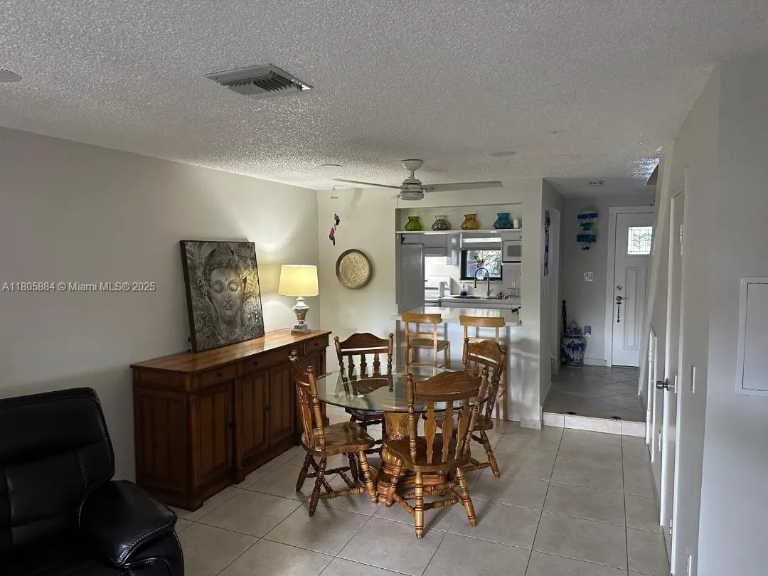 Miami, Florida 33183, United States, 2 Bedrooms Bedrooms, ,2 BathroomsBathrooms,Residential,Active,134301