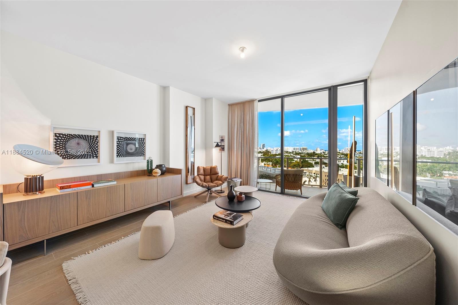 FIVE PARK - Residential