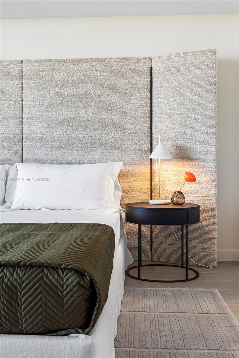 FIVE PARK - Residential