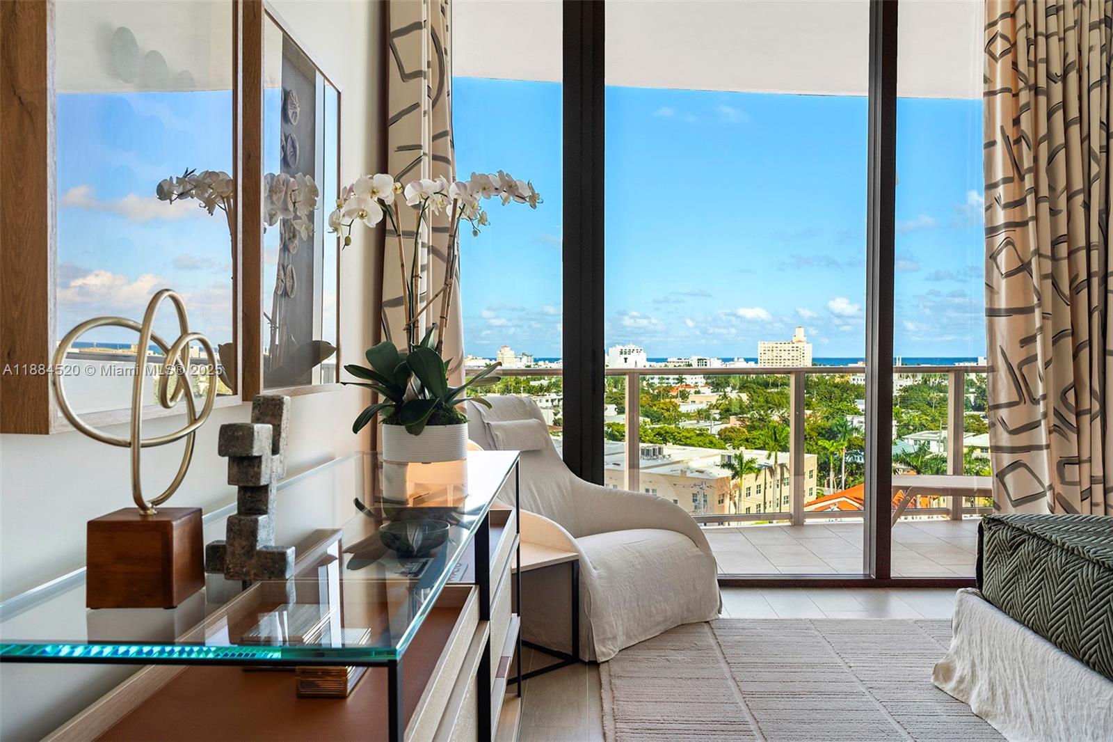 FIVE PARK - Residential