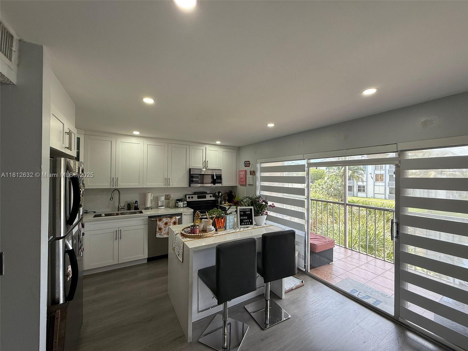 Rental Property at 17000 Nw 67th Ave 233, Hialeah, Miami-Dade County, Florida - Bedrooms: 3 
Bathrooms: 2  - $2,700 MO.
