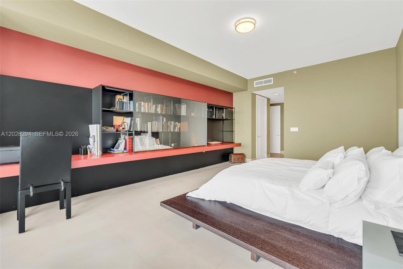 MILLENNIUM TOWER RESIDENC - Residential