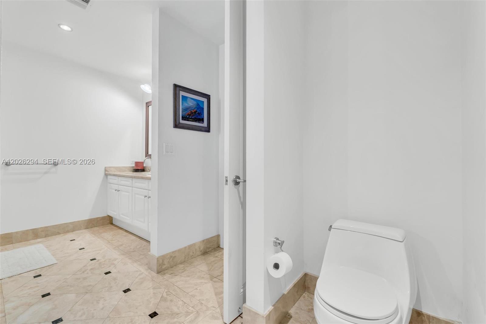 MILLENNIUM TOWER RESIDENC - Residential